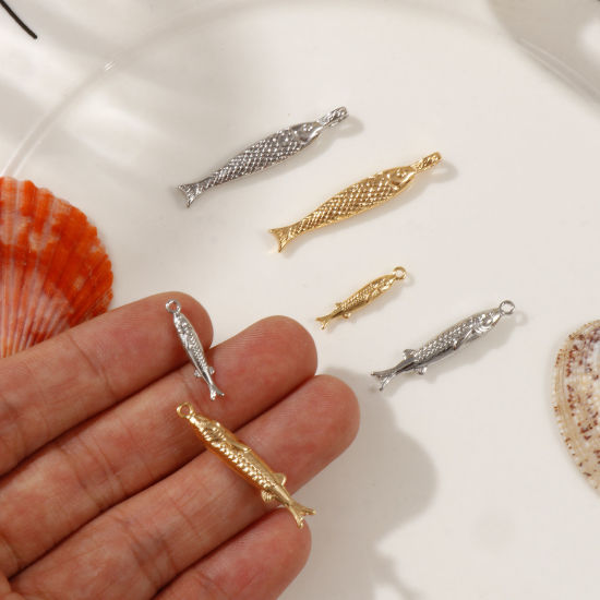 Immagine di 2 PCs Eco-friendly Brass Ocean Jewelry Charms Real Gold Plated Fish Animal 3D