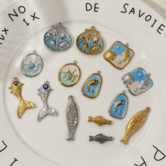 Picture of Eco-friendly PVD Vacuum Plating 304 Stainless Steel Ocean Jewelry Charms Silver Tone