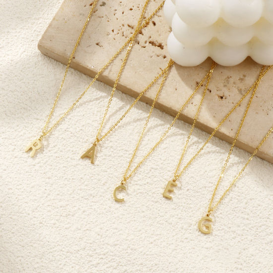 Immagine di 18K Vero Oro Placcato Catena a Cavo Collana con Ciondolo, Ottone 45cm + 5cm, Per Donne, Messaggio " A-Z " Minimalista Lettera Maiuscola Regalo, Ecologico, 1 Pz