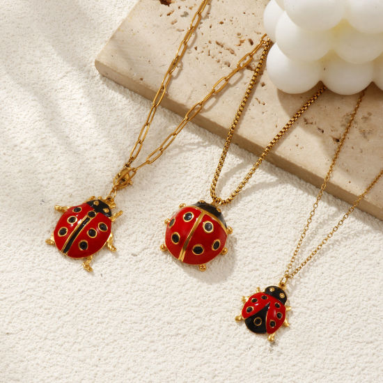 Изображение 18K настоящее золото с покрытием Божья Коровка Ожерелье с подвеской, 304 Нержавеющая Сталь Для женщин, Насекомое Натуральная пастырская подарок, Экологичное вакуумное PVD-покрытие, 1 ШТ