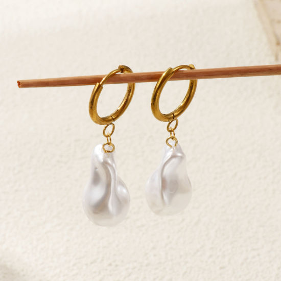 Bild von Umweltfreundliche Vakuumbeschichtung Süß Exquisit Vergoldet 304 Edelstahl & Acryl Imitat Perle Hoop Ohrringe Für Frauen Geschenk