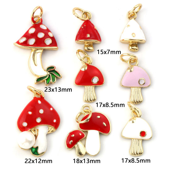 Immagine di 2 Pz Ecologico Ottone Collezione Flora Ciondoli 18K Vero Oro Placcato Smalto Fungo