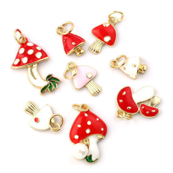 Immagine di 2 Pz Ecologico Ottone Collezione Flora Ciondoli 18K Vero Oro Placcato Smalto Fungo
