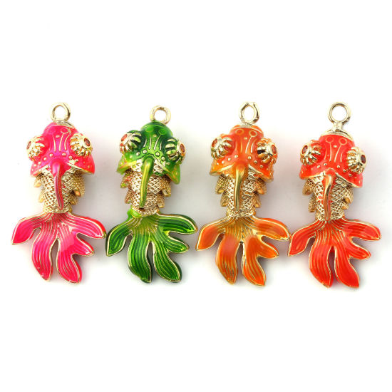 Изображение 1 ШТ Экологичный Латунь Морские Украшения Подвески 18K настоящее золото с покрытием С Эмалью золотая рыбка Трехмерный подвижный Оранжевый Искусственный Циркон 3см x 1.5см