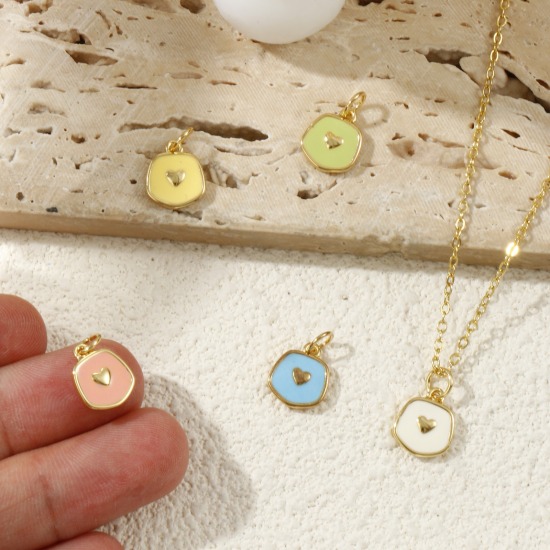 Eco-friendly Brass Valentine's Day Charms 18K Real Gold Plated Enamel Pentagon Heart 15mm x 9mm の画像
