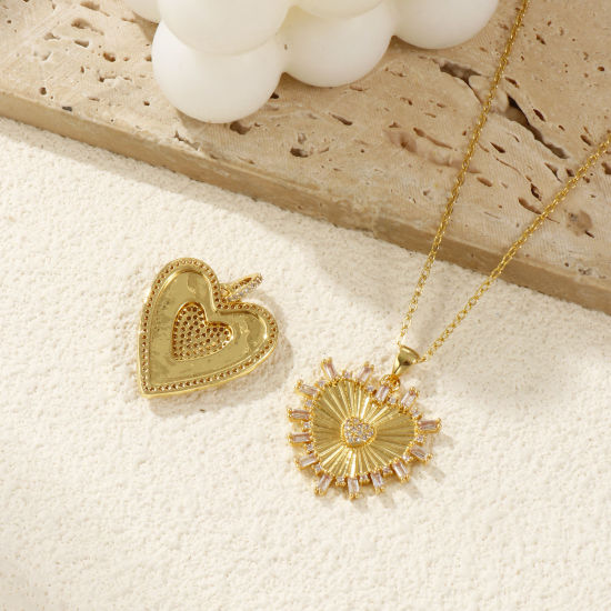 Immagine di 1 Pz Ecologico Ottone San Valentino Ciondoli 18K Vero Oro Placcato Cuore Micro Spianare Trasparente Cubic Zirconiae