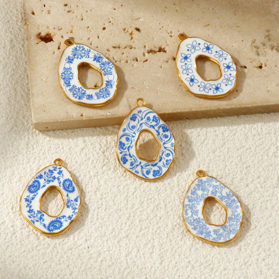 Изображение 2 PCs Eco-friendly PVD Vacuum Plating 304 Stainless Steel Pendants 18K Real Gold Plated Blue Drop Flower Printed 3.5cm x 2.5cm