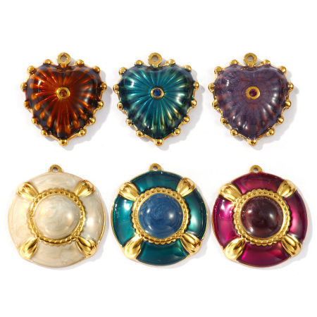 2 PCs Eco-friendly PVD Vacuum Plating Waterproof Anti-Tarnish Hypoallergenic 304 Stainless Steel Charms 18K Real Gold Plated Enamel Round Disc Heart