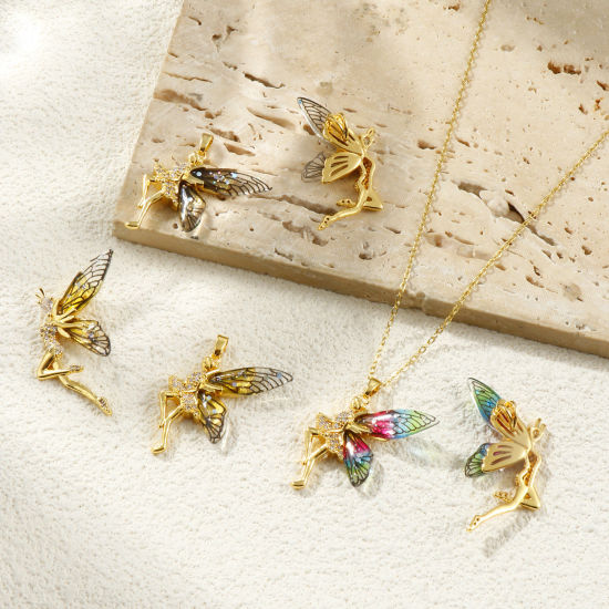 Image de 2 Pcs Breloques Collection de Conte de Fées Respectueux de la Nature en Laiton & Acrylique Plaqué Or Véritable 18K Fée à Zircone Cubique Clair
