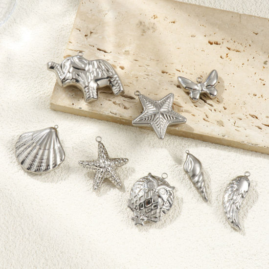 Image de 1 Piece Eco-friendly 304 Stainless Steel Charms Silver Tone Hollow