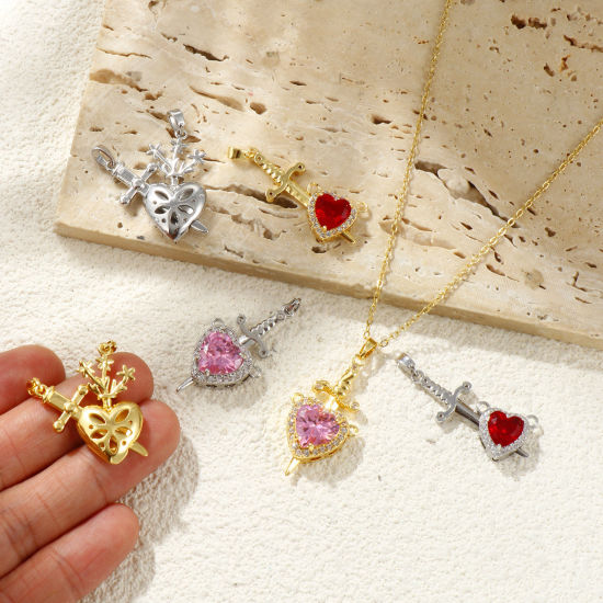1 セット 真鍮 ペンダント 多色 ハート 剣 の画像