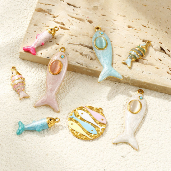 Picture of Eco-friendly PVD Vacuum Plating Waterproof Anti-Tarnish Hypoallergenic 304 Stainless Steel Ocean Jewelry Charms 18K Real Gold Plated Enamel Fish Animal