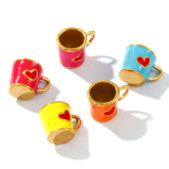 1 個 エコフレンドリー PVD真空メッキ 防水 耐変色性の 低アレルギー性の 304ステンレス鋼 チャーム 18Kリアルゴールドメッキ エナメル カップ 3D 18mm x 13mm、 の画像