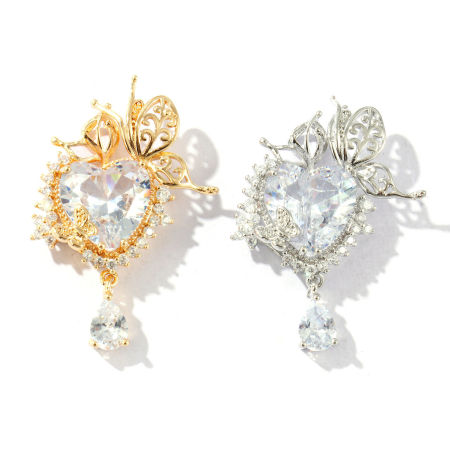 Image de 1 Pièce Pendentifs Respectueux de la Nature en Laiton Plaqué Or Véritable Cœur Papillons à Zircone Cubique Clair 3.5cm x 2.5cm