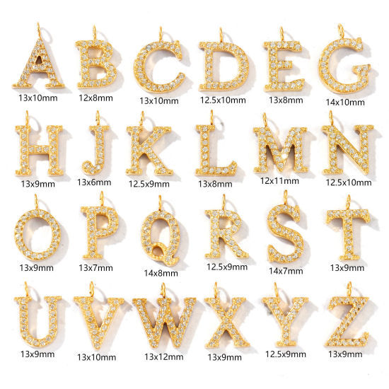 2 個 エコフレンドリー PVD真空メッキ 316ステンレス鋼 キャピタルレター チャーム 18Kゴールドメッキ 文字「 A-Z 」 マイクロパヴェ 透明 ラインストーン の画像