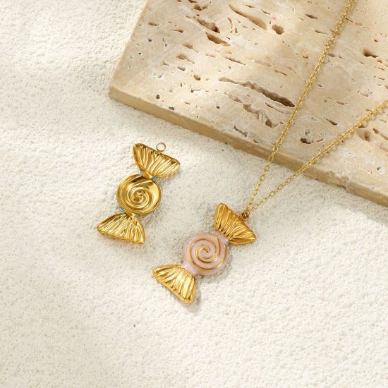 2 個 エコフレンドリー PVD真空メッキ 防水 耐変色性の 低アレルギー性の 304ステンレス鋼 ペンダント 18Kリアルゴールドメッキ エナメル キャンディ 光沢ある 3.2cm x 1.5cm、 の画像