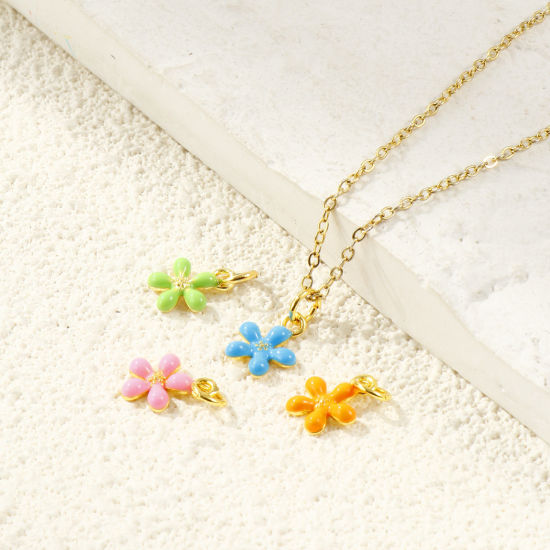 Image de 2 Pcs Breloques En Gros Respectueux de la Nature en Laiton Plaqué Or Véritable 18K Émail Fleur Mini 14mm x 9mm