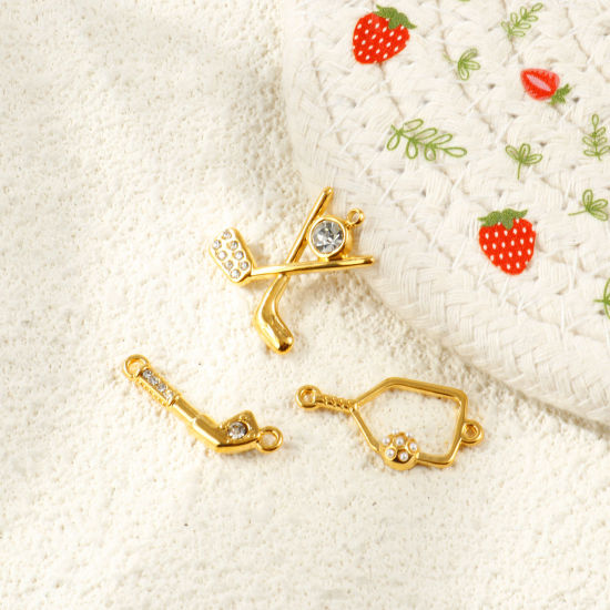 2 個 エコフレンドリー PVD 防水 耐変色性の 低アレルギー性の 304ステンレス鋼 スポーツ コネクター ペンダント チャーム 卸売り 18Kリアルゴールドメッキ の画像