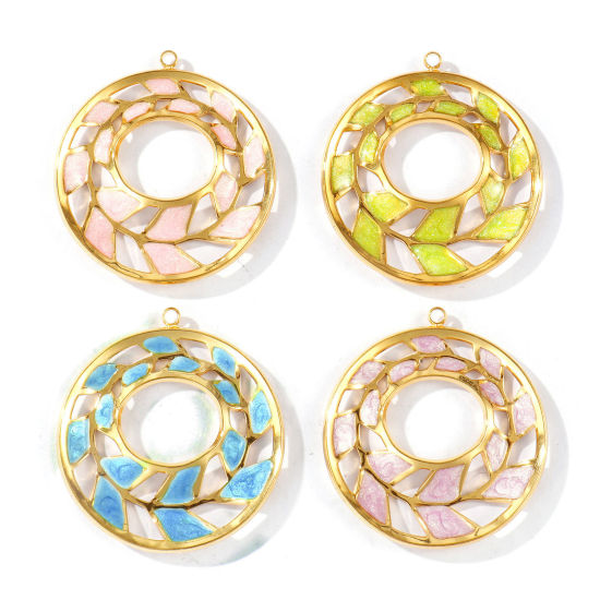 2 個 エコフレンドリー PVD 防水 耐変色性の 低アレルギー性の 304ステンレス鋼 ペンダント 卸売り 18Kリアルゴールドメッキ エナメル 円形 葉 きらめき 3.1cm x 2.8cm、 の画像