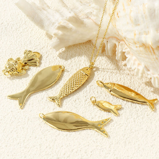 Picture of Eco-friendly Brass Ocean Jewelry Charms Wholesale 18K Real Gold Plated Fish Animal
