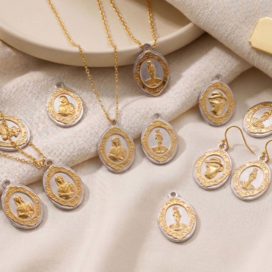 Picture of Eco-friendly PVD 304 Stainless Steel Charms Wholesale 18K Real Gold Plated & Silver Tone Oval Head Portrait Two Tone