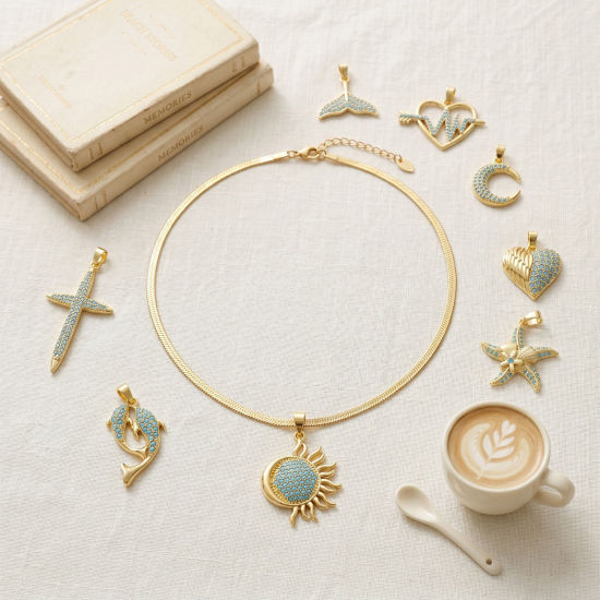 Bild von Messing Charm-Anhänger Großhandel 18K Vergoldet Kreuz Seesterne Micro Pave Blau Kubischer Zirkon