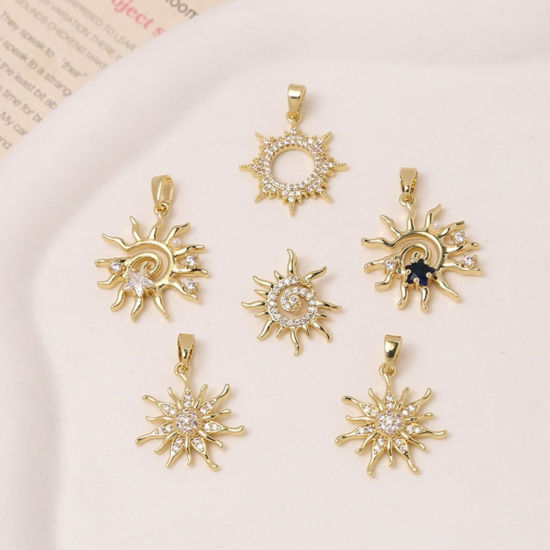 Immagine di 2 Pz Ottone Galassia Ciondoli Pendenti All'Ingrosso Placcato Oro 18K Sole Trasparente Cubic Zirconiae