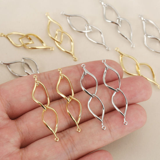 Picture of Eco-friendly Brass Connectors Charms Pendants Wholesale Real Gold Plated Twist 4.2cm x 1cm