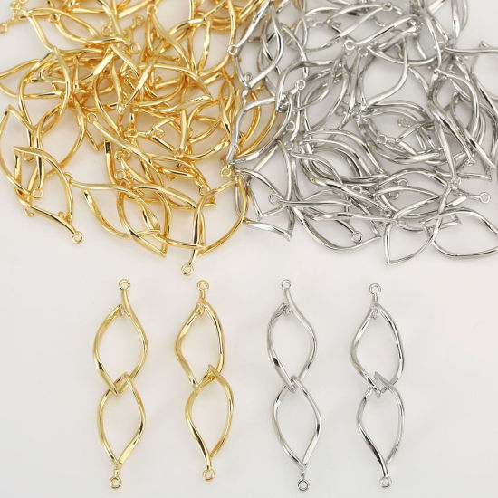 Picture of Eco-friendly Brass Connectors Charms Pendants Wholesale Real Gold Plated Twist 4.2cm x 1cm