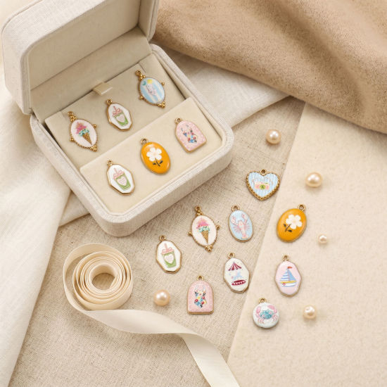 Picture of Eco-friendly PVD Waterproof Anti-Tarnish Hypoallergenic 304 Stainless Steel Charms Wholesale 18K Real Gold Plated Printed