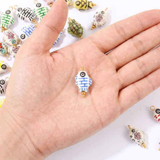 Imagen de 2 Unidades Respetuoso del Medio Ambiente 304 Acero Inoxidable & Cerámica Joyería del océano Colgantes Al Por Mayor Chapado en Oro de 18K Pez 3D 23mm x 12mm