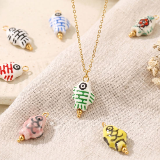 Imagen de 2 Unidades Respetuoso del Medio Ambiente 304 Acero Inoxidable & Cerámica Joyería del océano Colgantes Al Por Mayor Chapado en Oro de 18K Pez 3D 23mm x 12mm