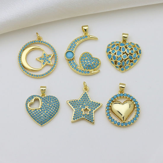 Picture of Brass Charm Pendant Wholesale 18K Gold Plated Heart Four Leaf Clover Blue Cubic Zirconia