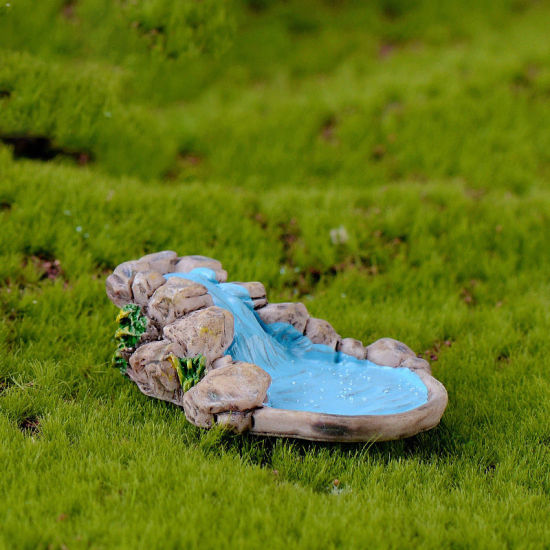 Imagen de Blue - Retro Courtyard Water Flow Resin Micro Landscape Miniature Decoration 5.4x1.6cm, 1 Piece