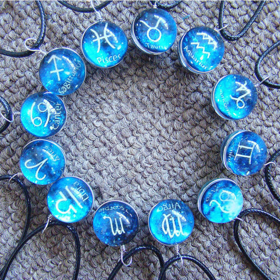 Picture of Glass Stylish Necklace Blue Ball Scorpio Sign Of Zodiac Constellations Glow In The Dark Luminous 42cm(16 4/8") long, 1 Piece