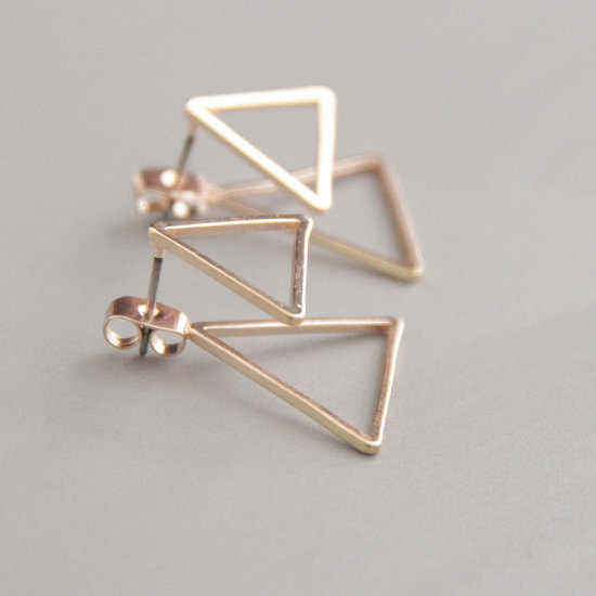 Picture of Brass Ear Post Stud Earrings Gold Plated Triangle 20mm 15mm, 1 Pair                                                                                                                                                                                           