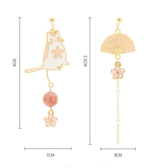 Picture of Ear Clips Earrings Gold Plated White & Pink Fan Cat Imitation Pearl 70mm x 30mm, 1 Pair