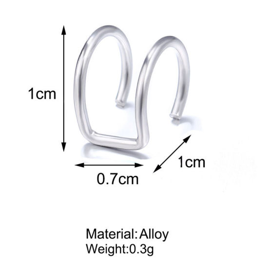 Image de Boucles d'Oreille pour Cartilage Argent Mat Forme de C 10mm x 10mm, 1 Pièce