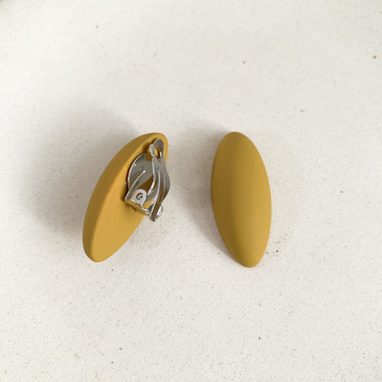 Picture of Ear Post Stud Earrings Yellow Oval Frosted 28mm x 12mm, 1 Pair