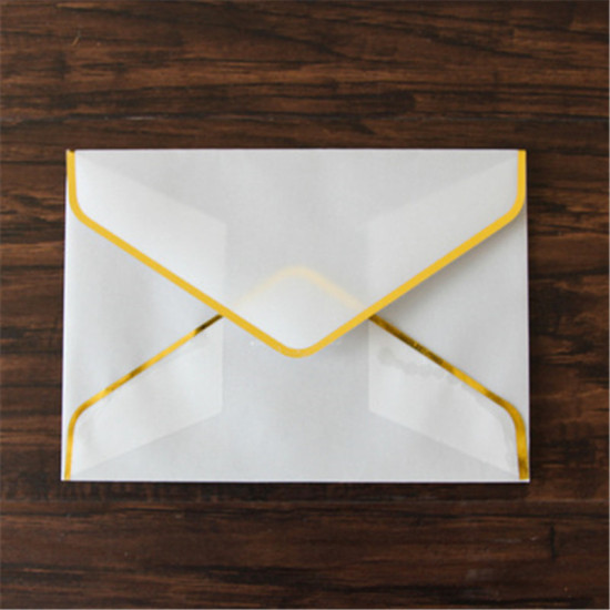 Picture of Tracing Paper Envelope Golden 17.5cm x 12.5cm, 1 Piece