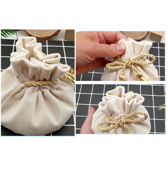 Picture of Polyester Drawstring Bags Round White & Golden Tassel 17cm x 12cm, 1 Piece