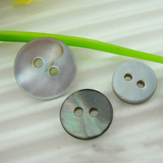 Picture of Natural Shell Sewing Buttons Scrapbooking Two Holes Round 12.5mm Dia, 20 PCs