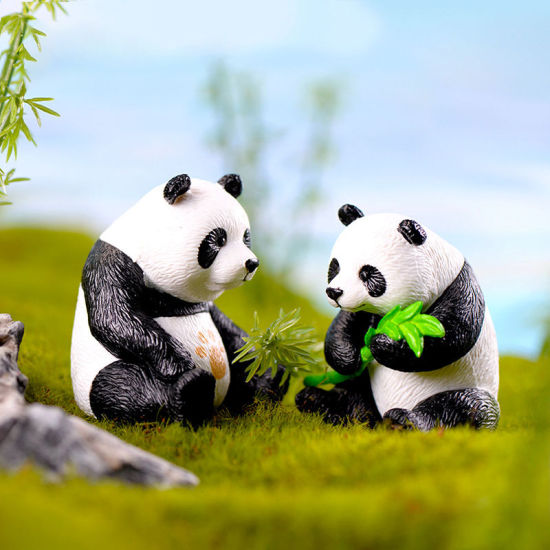 Imagen de White & Black - S Cute Panda Moss Micro Landscape Terrarium Figurine Decoration Resin Funny Panda Babies Ornament Fairy Garden Miniature（4 Pcs/Set)