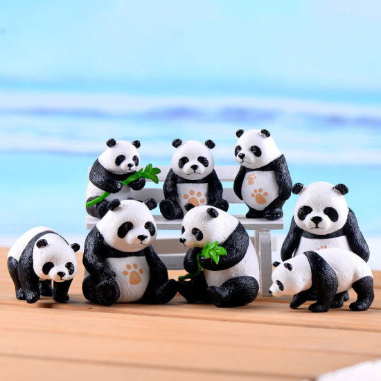 Imagen de White & Black - S Cute Panda Moss Micro Landscape Terrarium Figurine Decoration Resin Funny Panda Babies Ornament Fairy Garden Miniature（4 Pcs/Set)