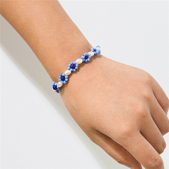Picture of Boho Chic Bohemia Dainty Bracelets Delicate Bracelets Beaded Bracelet Blue Daisy Flower Imitation Pearl 16cm(6 2/8") long, 1 Piece
