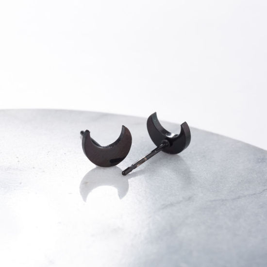 Picture of Stainless Steel Ear Post Stud Earrings Black Half Moon 8mm x 6mm, 1 Pair