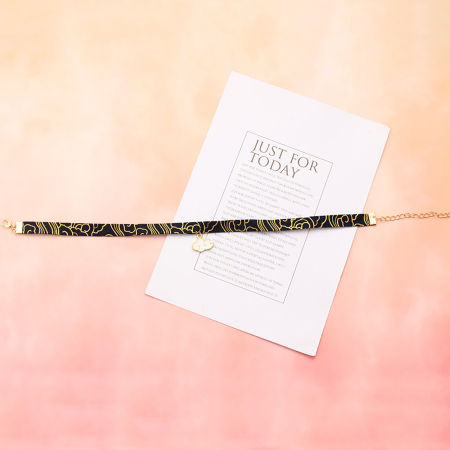 Image de Collier Ras de Cou en Tissu Bleu Marine Nuage 30cm long, 1 Pièce