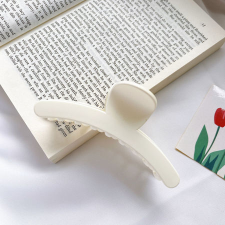 Picture of Plastic Hair Clips White Geometric Frosted 11cm x 5cm, 1 Piece