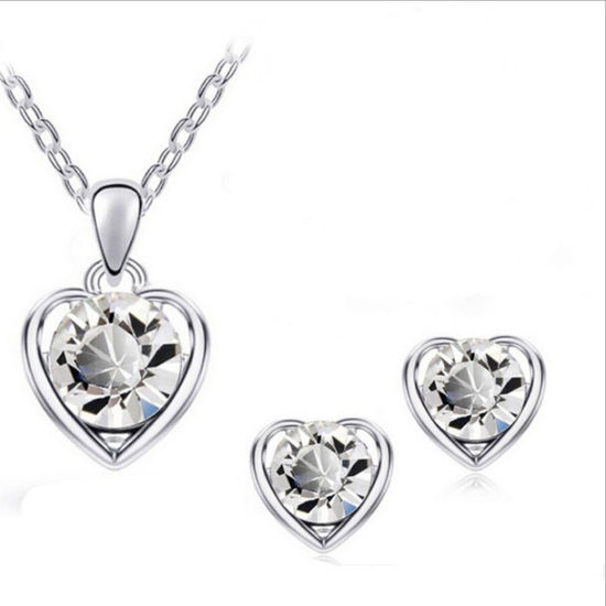 Picture of Stylish Jewelry Set Silver Tone Transparent Clear Heart 40cm(15 6/8") long, 1.1cm x 0.9cm, 1 Set