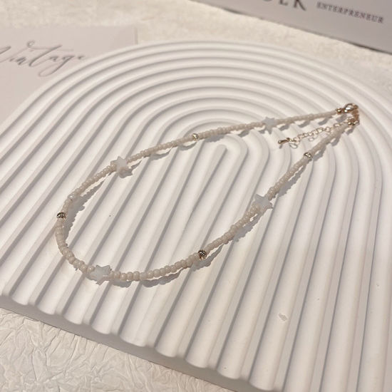 Изображение Акриловые Богемный стиль Ожерелье из бисера Оff-Белый Звезда Имитационная Ракушка 40см Длина, 1 ШТ